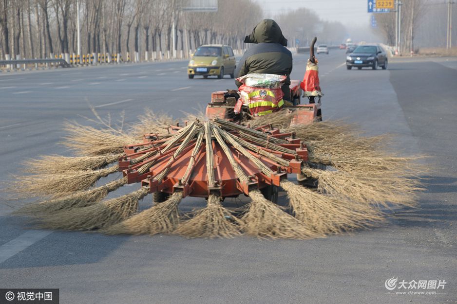 ���գ�һ���h�l�����{������C���R·������ɽ�|�I��һ�l��·�����I��