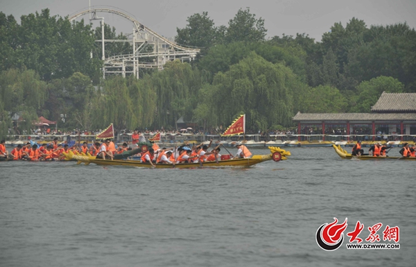 1��5��30�գ��ǂ��y(t��ng)�Ķ��繝(ji��)������������ِ���[�_(k��i)ِ��ʮ��֧�����(du��)�ں����ϊ^����(zh��ng)�ȣ����ۼ�һ���ں����w�Y�����οͺ������I(xi��n)��һ��(ch��ng)���ʵı�ِ�����۱�ِ�����˴����ο��s�����������󱊾W(w��ng)ӛ�� ���L(zh��ng)�� �z_����.jpg