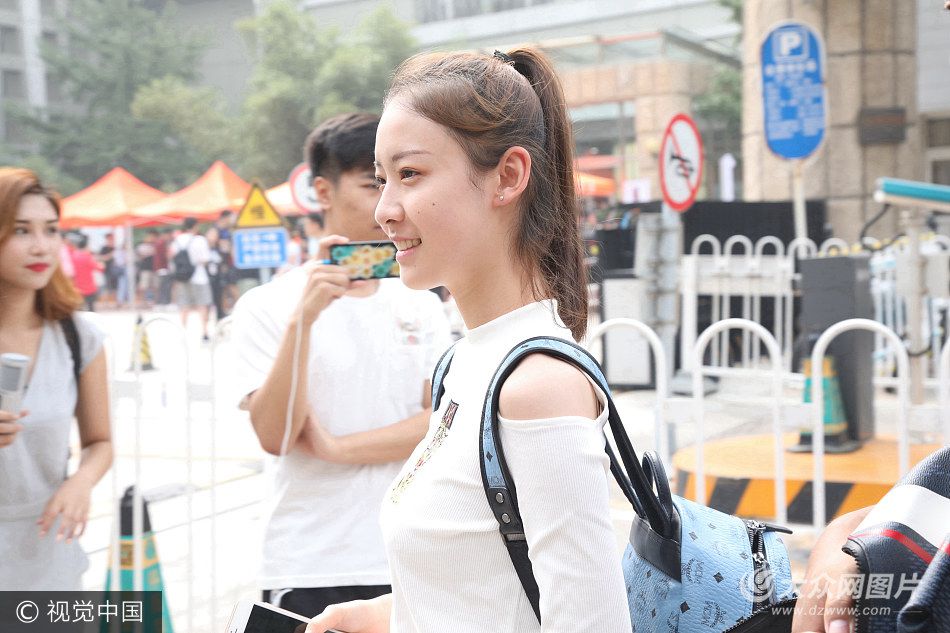 2017��9��2��Ӎ��������2017�걱Ӱ�����󵽣����ֵ��Ů���Y(ji��)�B(y��ng)�����������Ƿ���ʮ�㡣