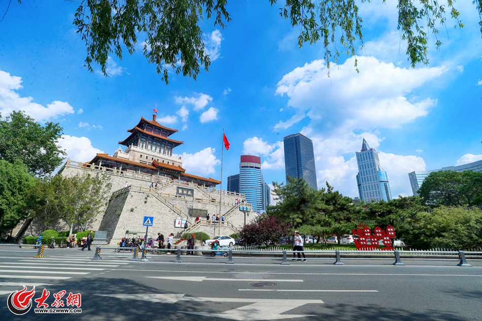 01���󱊾W(w��ng)��(j��)��5��2��Ӎ ��һ�����ѽ�(j��ng)�^ȥ���ڽ�(j��ng)�v��һ݆����֮������(j��)���ٴ�ӭ�����{(l��n)����ƣ����ҿ՚��|(zh��)���ؚw����(y��u)���Ѕ^(q��)���ص���Ƭ�ٶ�ˢ������Ȧ�����󱊾W(w��ng)��ɽ�|24С�rӛ�� ���裩.jpg