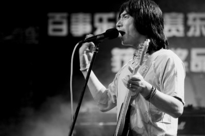 �Ƴ��������䣺�@ô������߀��ʲô����͸(�D)