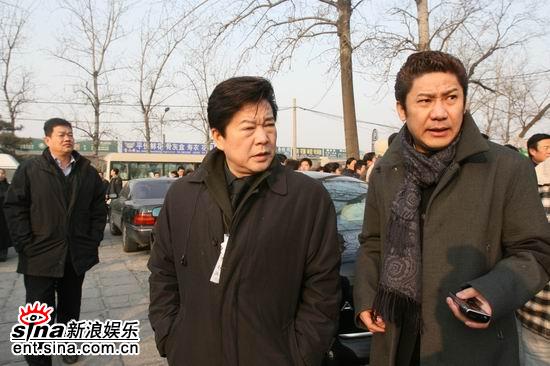 �D�ģ��R��׷�����ˌ�ɽ�e��--ë������־