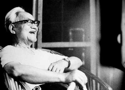 �ͽ��c���L(zh��ng)�o���ؽ��ڌ��e��¡�ص�����(d��ng)