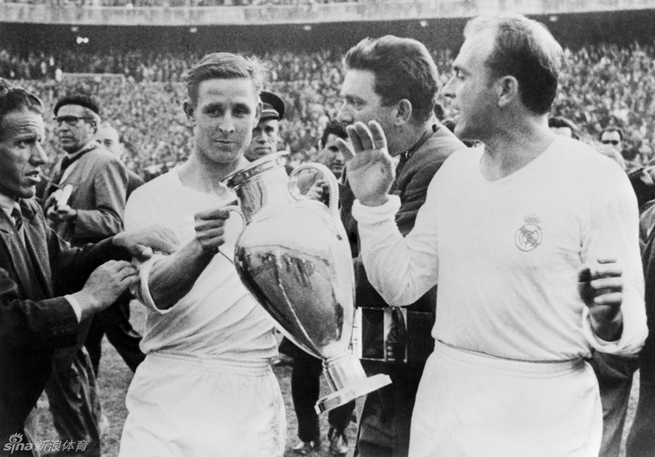 �����r�g7��7�գ����R�����˹�ٷ��Z��ȥ��������88�q�������ڰ���͢�ĵ�˹�ٷ��Z��1953����1964�����g����RЧ��������㘷���Z����5�ΚW�޹�܊��2000�꣬���ɞ�ʼҵĽK�����u��ϯ��