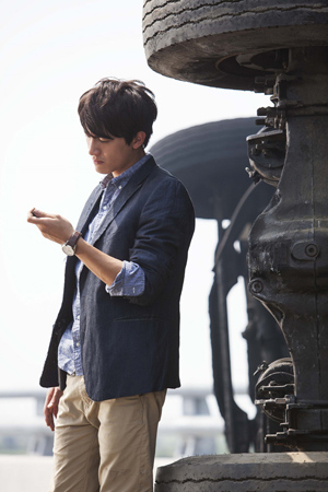 �ָ�������̾����